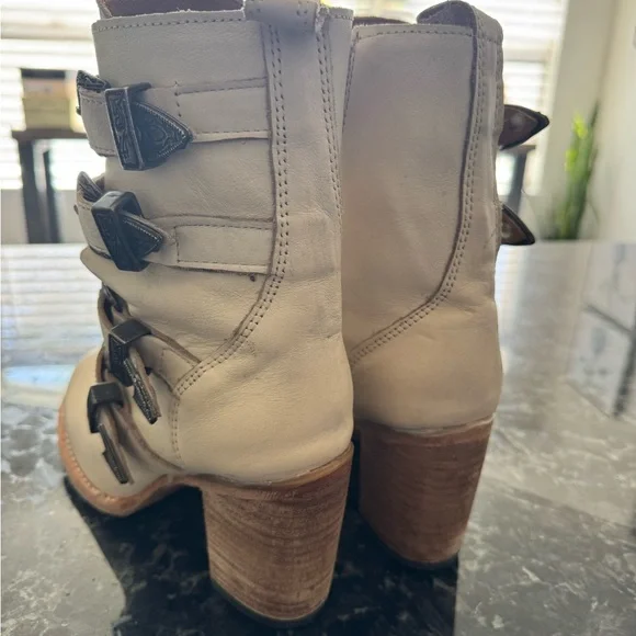 Freebird by Steven Belladonna - Picture 2 of 4